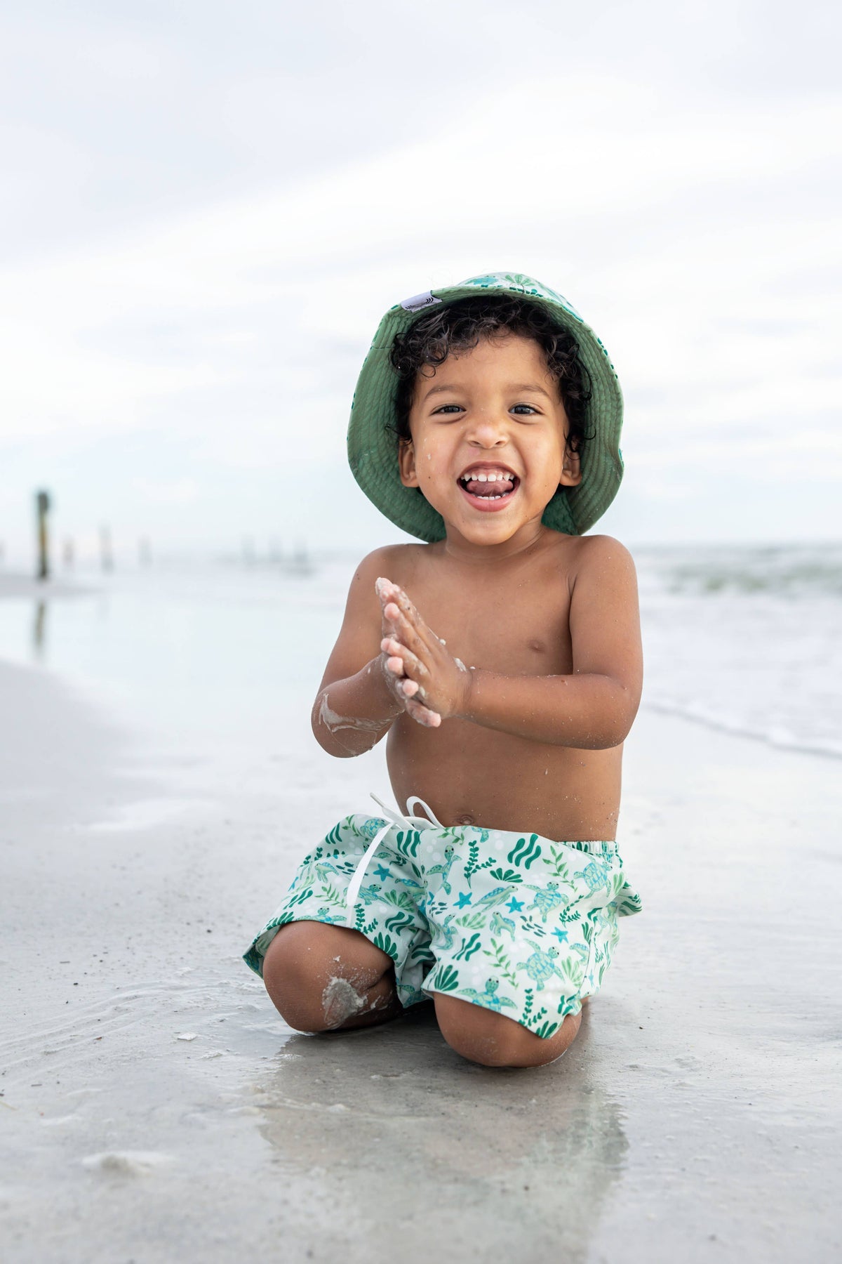 Save the Sea Turtles and Lucky Green Reversible Bucket Hat
