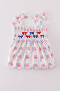 Bow embroidery smocked shorts set