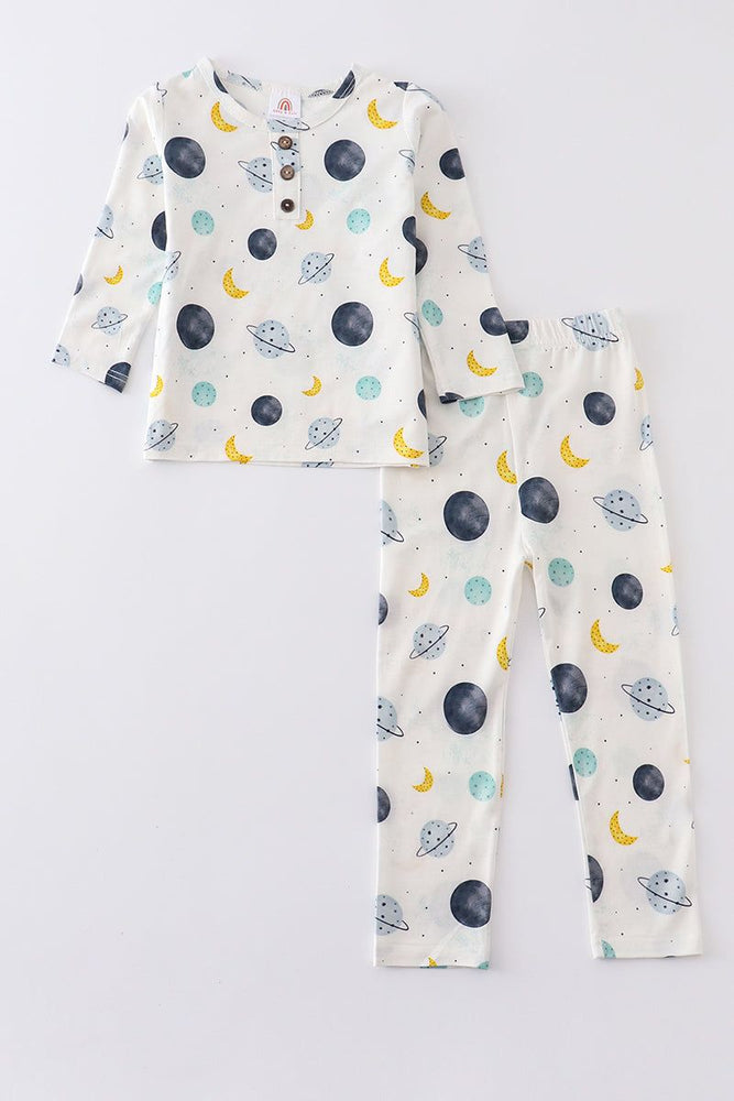 
                  
                    Planet print bamboo pajamas set
                  
                