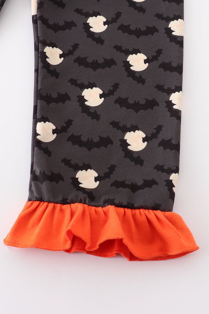 
                  
                    Halloween bat print girl set
                  
                