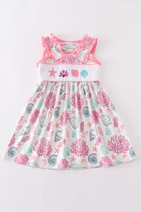 Pink shell embroidery dress